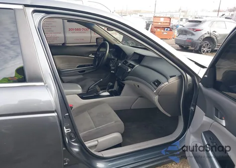 2008 Honda Accord 3.5 Ex z USA, uszkodzony, nr VIN 1HGCP36768A028262